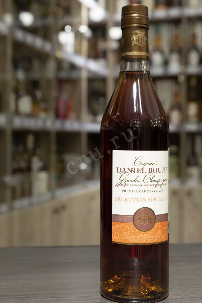 В магазине Крю Профи Daniel Bouju Selection Speciale 0.7 л