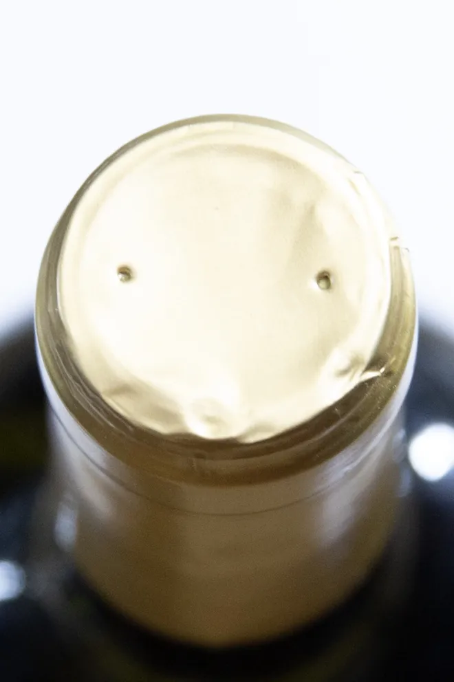 Пробка Hoviv Voskehat 2020 0.75 л