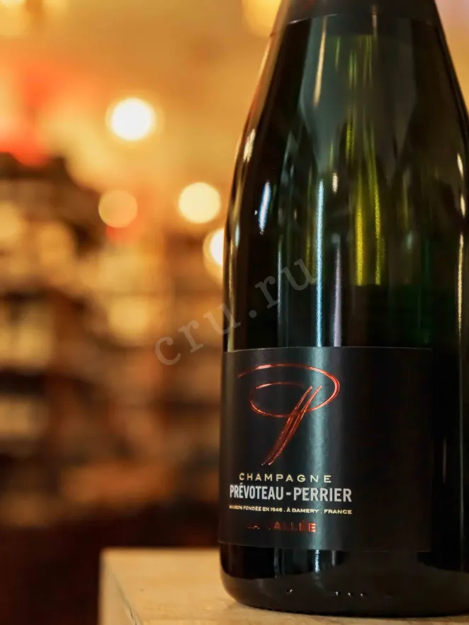 В магазине Крю Профи Prevoteau-Perrier La Vallee Brut 2022 0.75 л