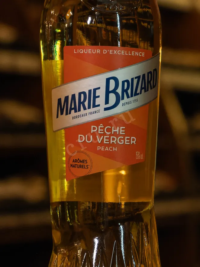 В магазине Крю Профи Marie Brizard Peche du Verger 0.7 л