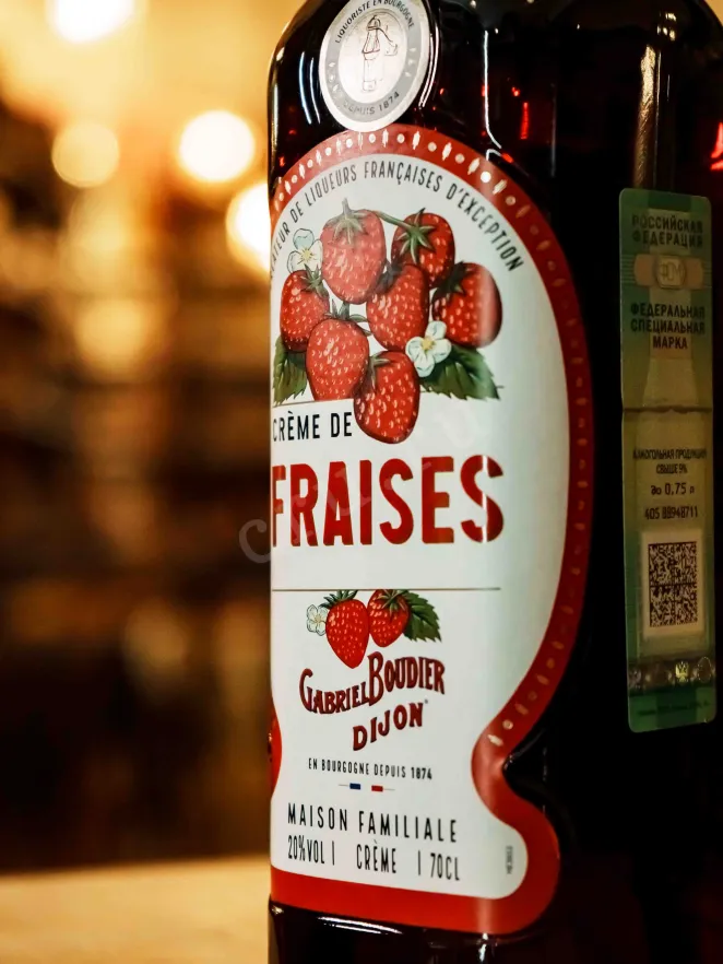 В магазине Крю Профи Gabriel Boudier Creme de Fraises 0.7 л