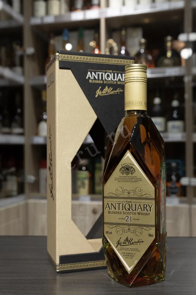 В магазине Крю Профи Antiquary 21 years in gift box 0.7 л