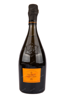 Шампанское Veuve Clicquot Ponsardin La Grande Dame 2006 0.75 л
