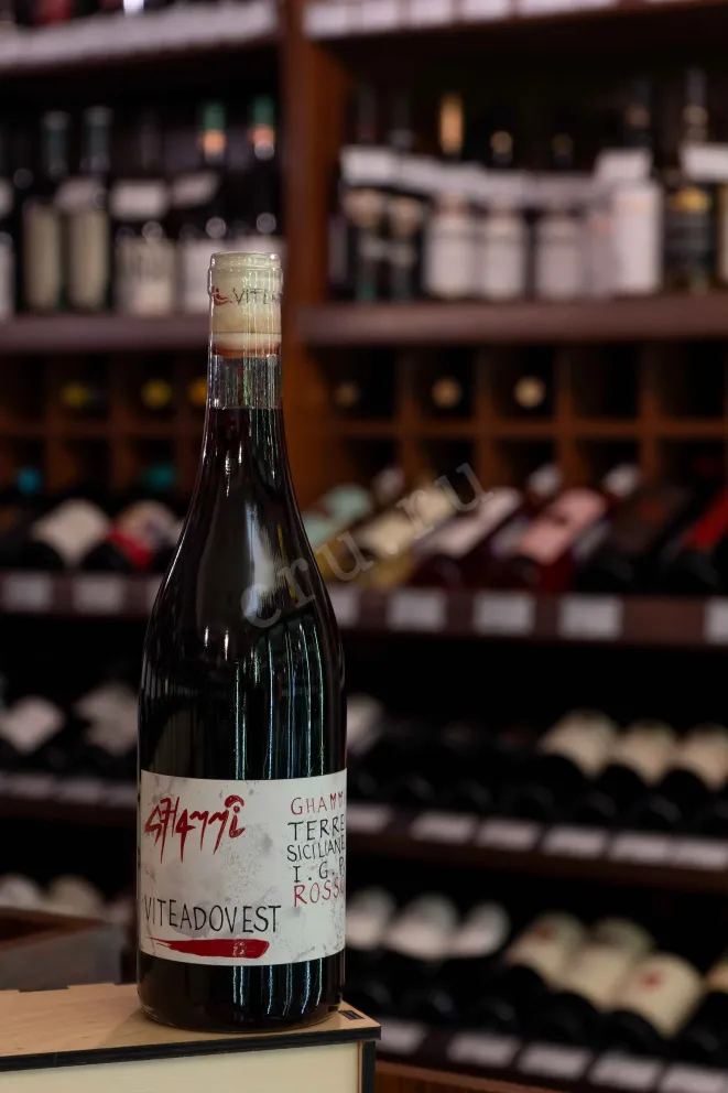 В магазине Крю Профи Viteadovest Chammi Terre Siciliane Rosso 2020 0.75 л