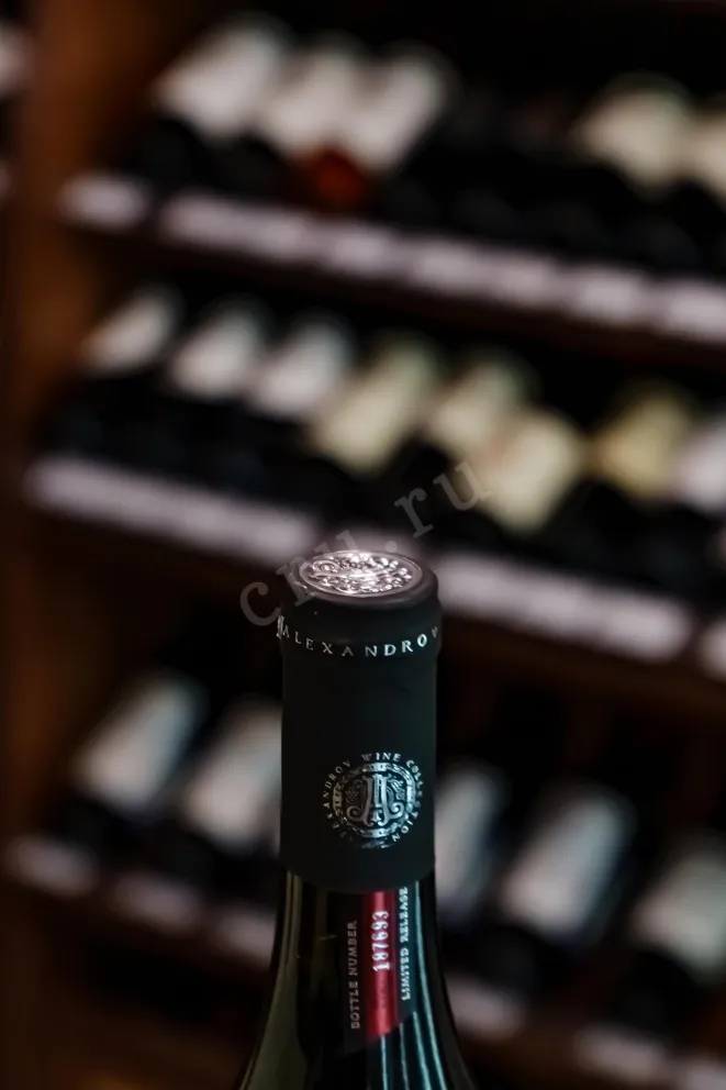 Пробка Alexandrov Wine Kindzmarauli 2025 0.75 л