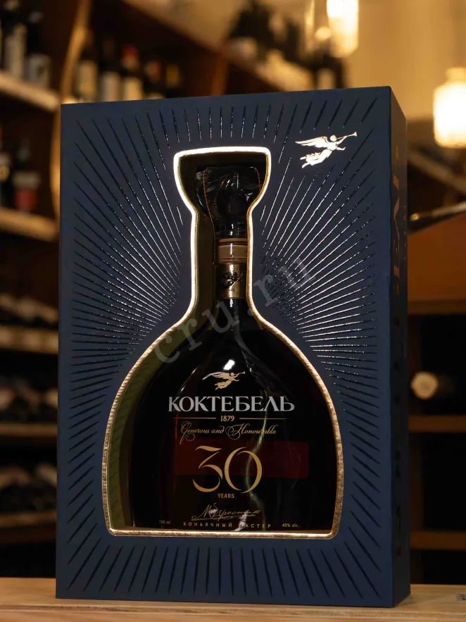 В магазине Крю Профи Koktebel 30 years old with gift box 0.7 л