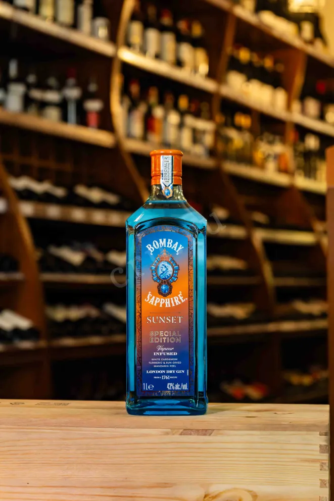 В магазине Крю Профи Bombay Sapphire Sunset Special Edition 1 л