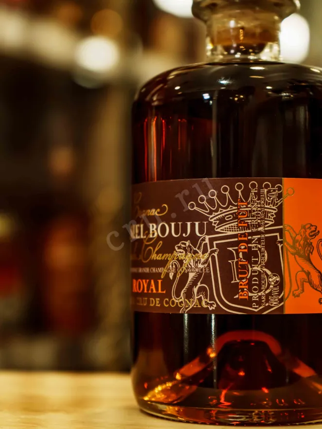В магазине Крю Профи Daniel Bouju Royal 0.5 л