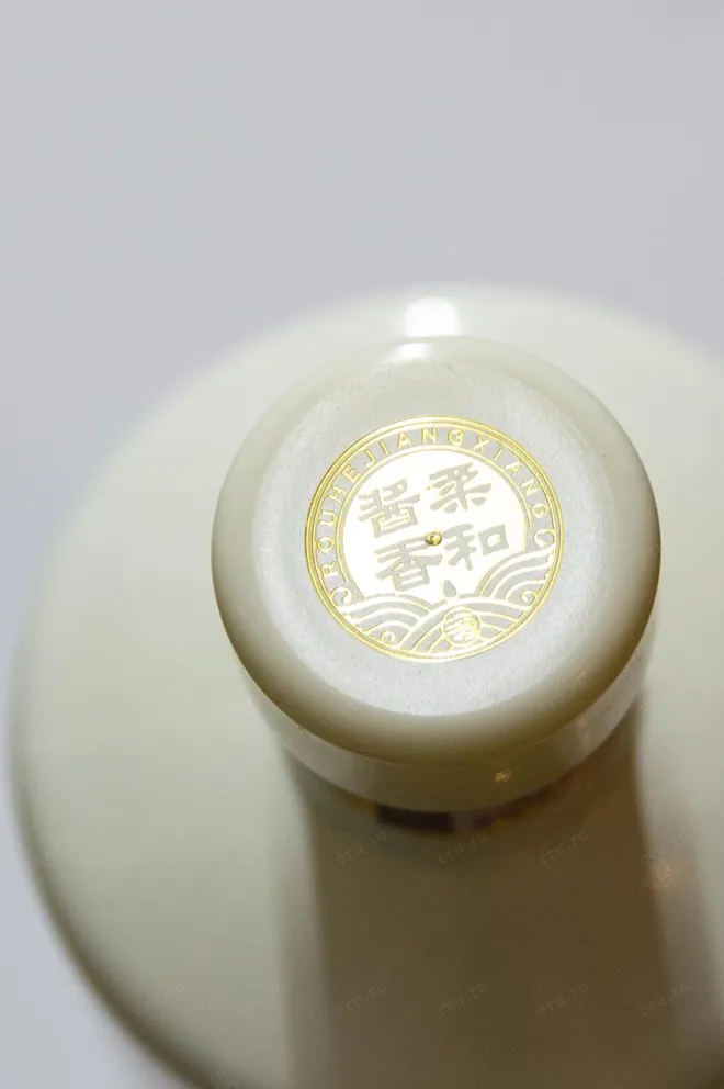 Пробка Moutai Chun Zodiac Signs - Leo 0.375 л