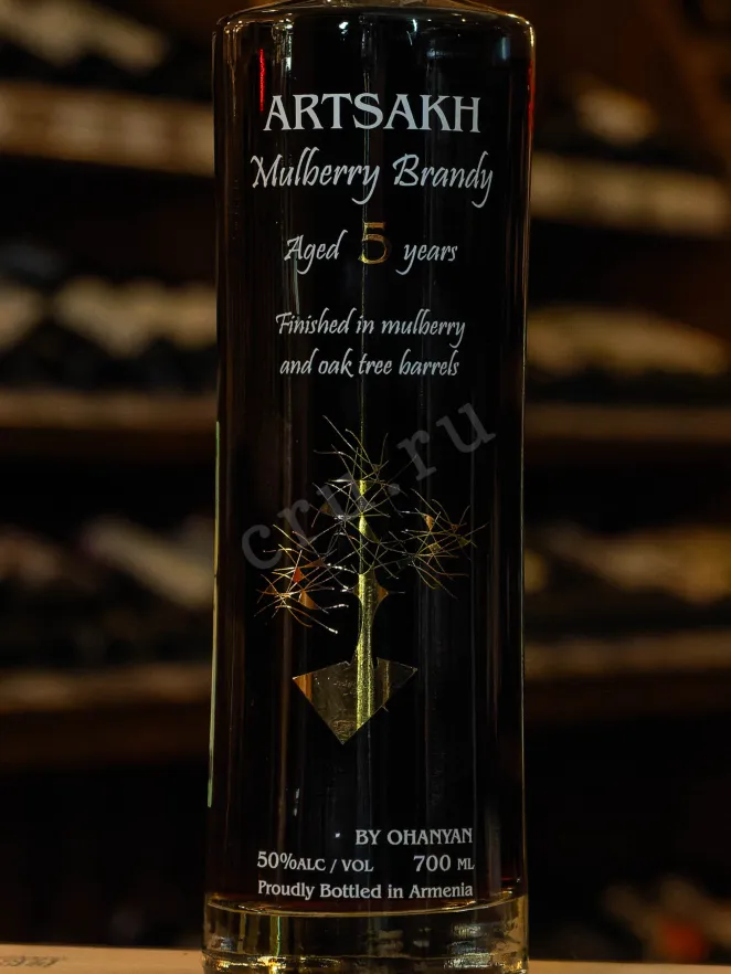 В магазине Крю Профи Artsakh Mulberry Brandy in tube 0.7 л