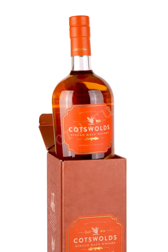 В подарочной коробке Cotswolds Bourbon Cask gift box 0.7 л