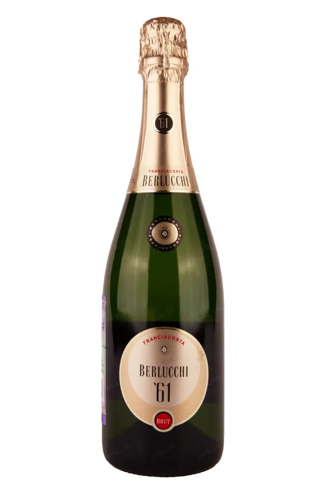 Бутылка Berlucchi 61 Franciacorta Brut in giftbox 2018 0.75 л