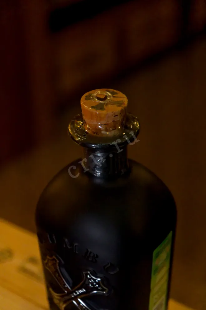 Пробка Bumbu XO 0.7 л