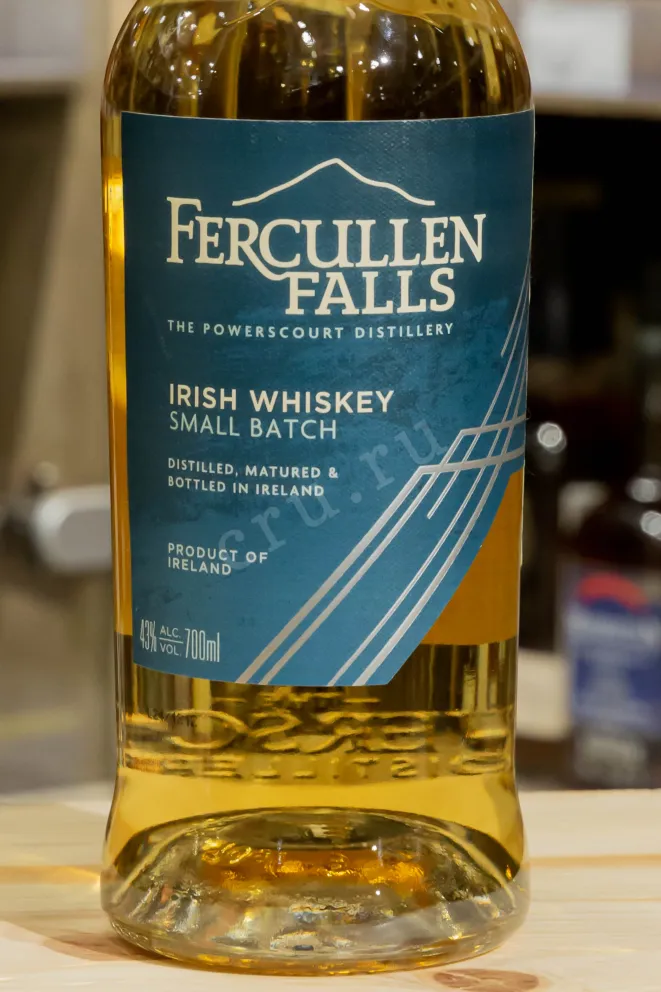 В магазине Крю Профи Fercullen Falls Small Batch in gift box 0.7 л