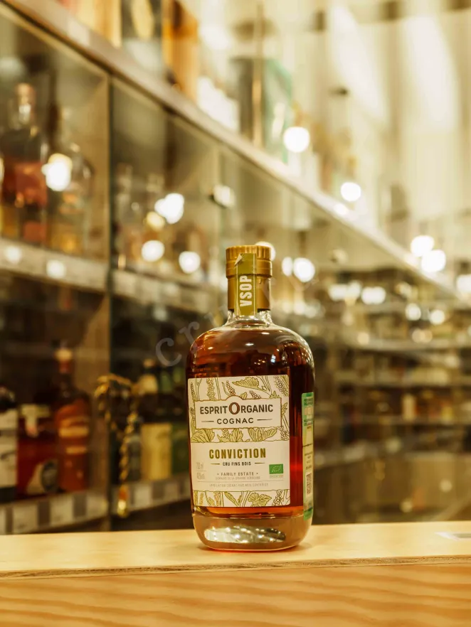 В магазине Крю Профи Esprit Organic VSOP gift box 0.7 л