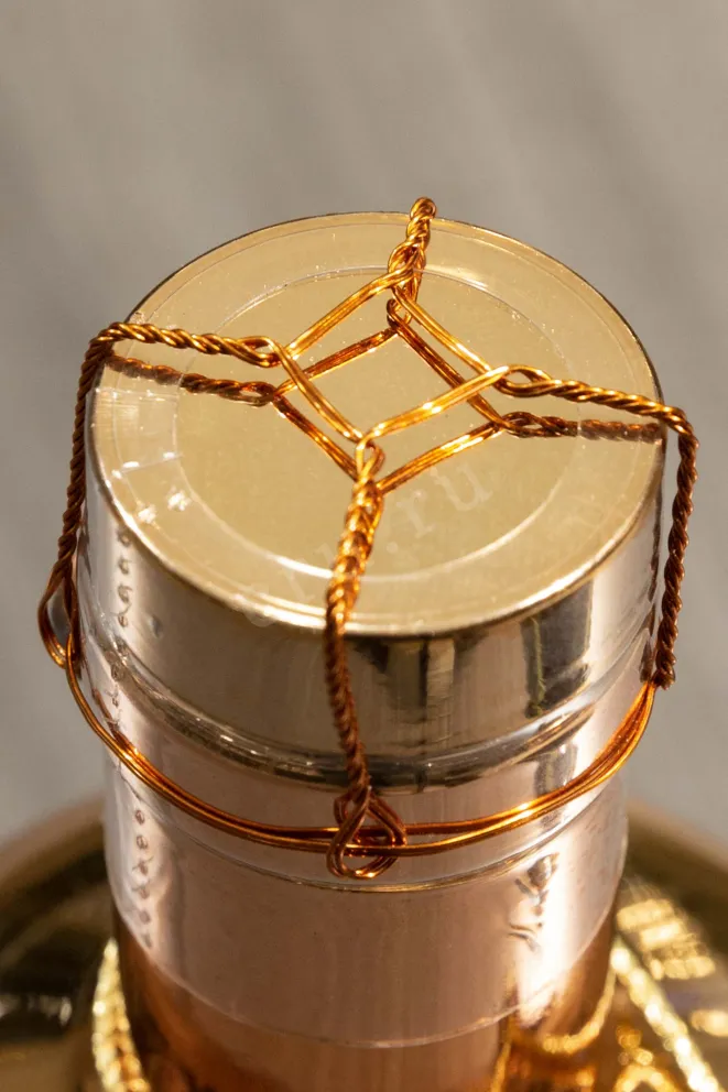 Пробка Prulho Grand Champagne XO in gift box 0.7 л