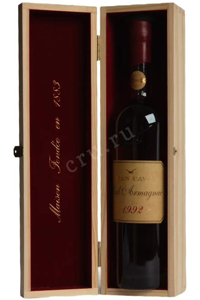 В деревянной коробке Jean Cave Vieil Armagnac 1992 AOC wooden box 1992 0.7 л