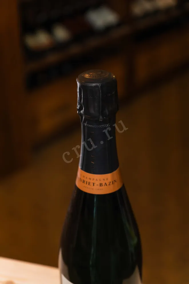 Пробка Henriet-Bazin Premeier Cru Blanc de Blancs Extra Brut 2019 0.75 л