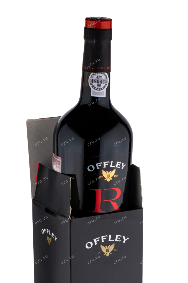 Бутылка в коробке портвейна Оффли Руби 0.75 л