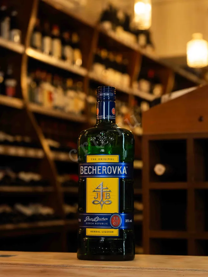 В магазине Крю Профи Becherovka 0.7 л