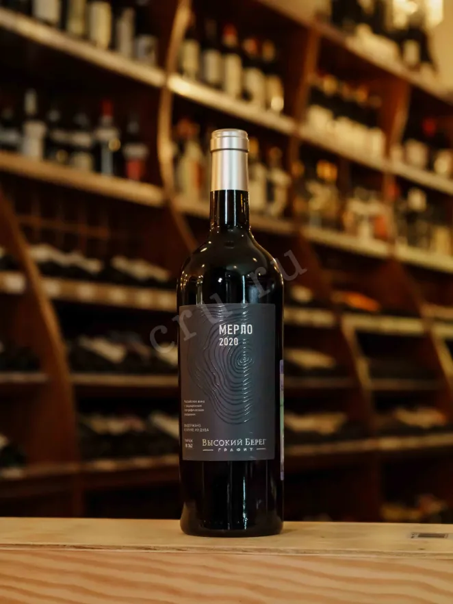 В магазине Крю Профи Vysokij Bereg Merlot Grafit 2020 0.75 л