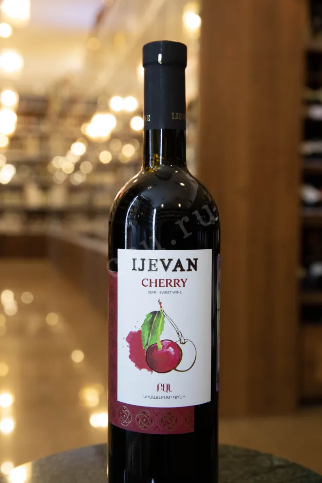 В магазине Крю Профи Ijevan Cherry 0.75 л