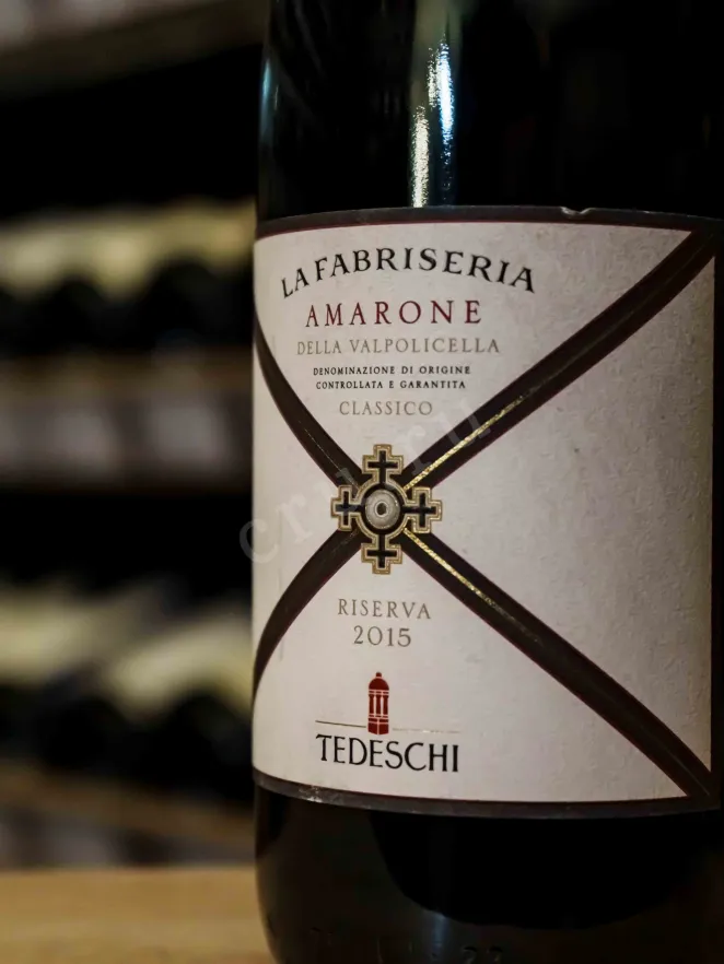 В магазине Крю Профи Tedeschi La Fabriseria Amarone della Valpolicella Classico Riserva 2015 0.75 л
