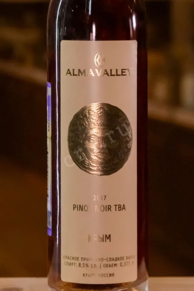 В магазине Крю Профи Alma Valley Pinot Noir TBA 2017 0.375 л