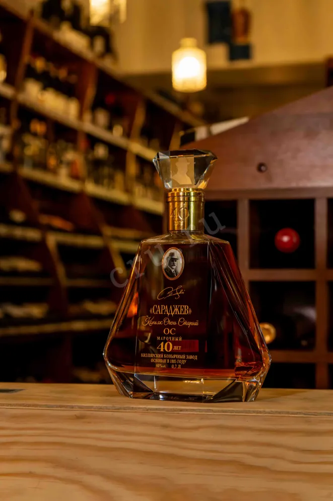 В магазине Крю Профи Saradjev 40 Years in gift box 0.7 л