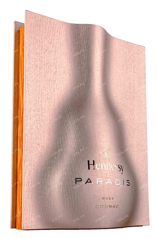 Подарочная коробка Hennessy Paradise 0.7 л