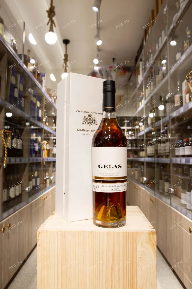 В магазине Крю Профи Gelas 1970 0.7 л