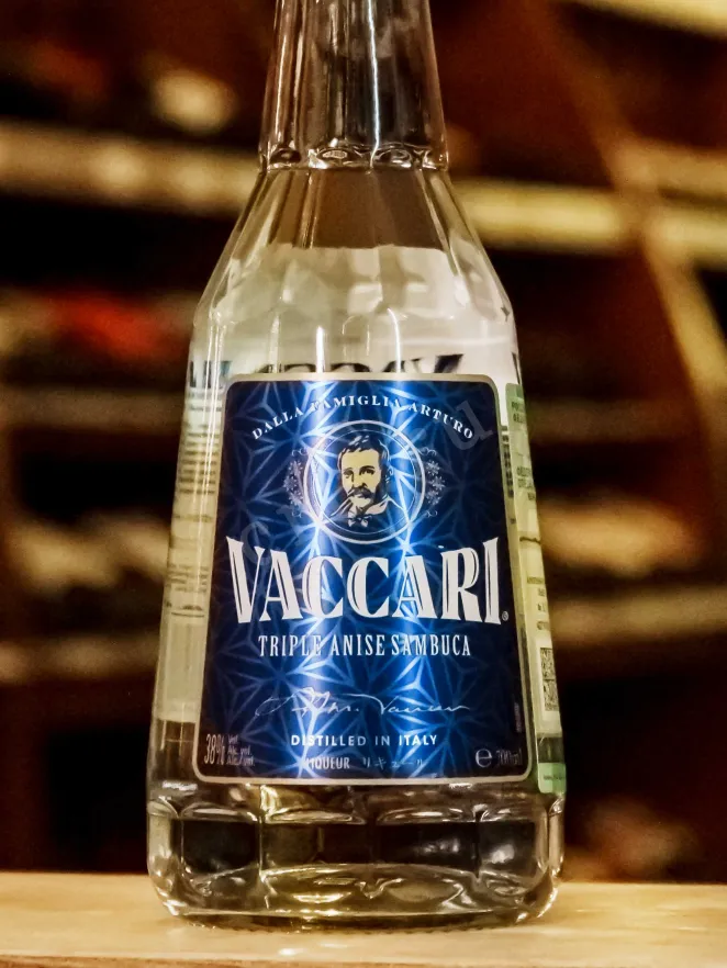 В магазине Крю Профи Vaccari Triple Anis Sambuca 0.7 л