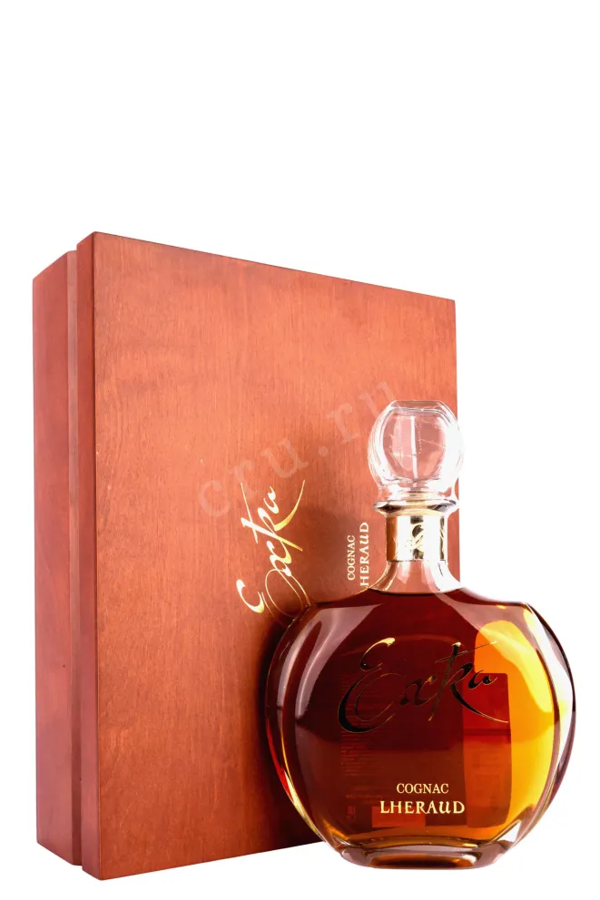 Коньяк Lheraud Extra with wooden box  0.7 л