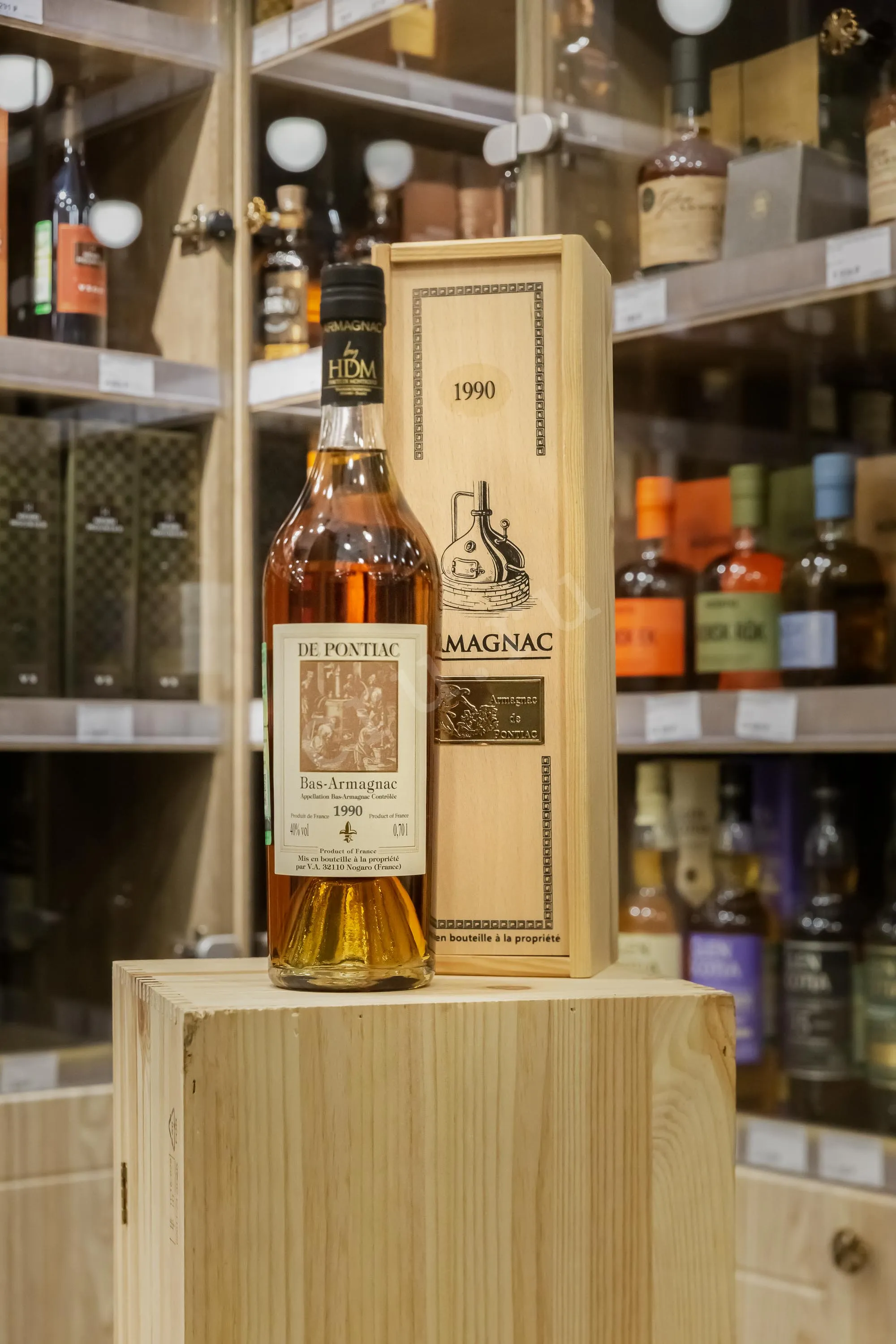De Pontiac Bas-Armagnac in wooden box 1990 0.7 л купить - Арманьяк