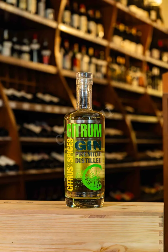 В магазине Крю Профи Gin Citrum 0.7 л