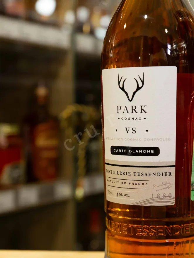 В магазине Крю Профи Park VS Carte Blanche 0.7 л