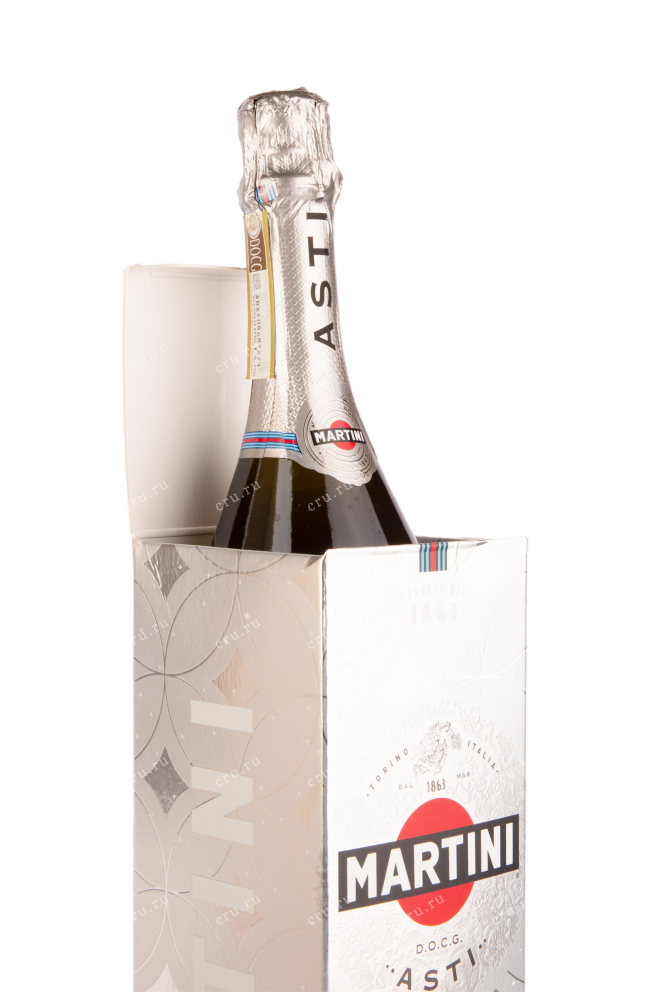 Подарочная коробка игристого вина Martini Asti gift box 0.75 л