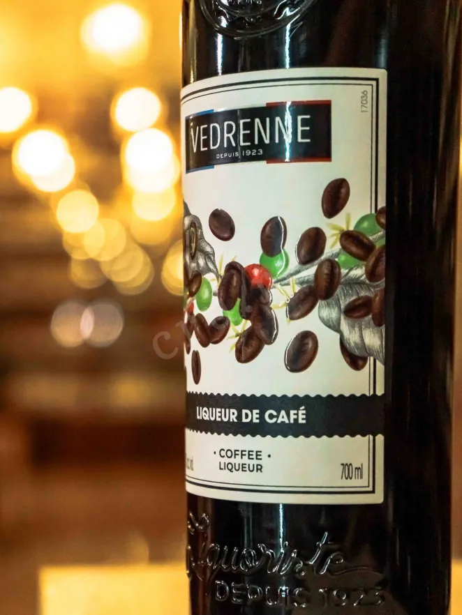 В магазине Крю Профи Vedrenne Liqueur de Cafe 0.7 л