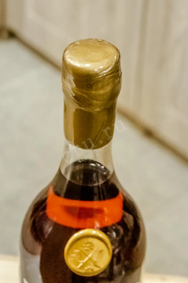 Пробка Monluc 1966 0.7 л