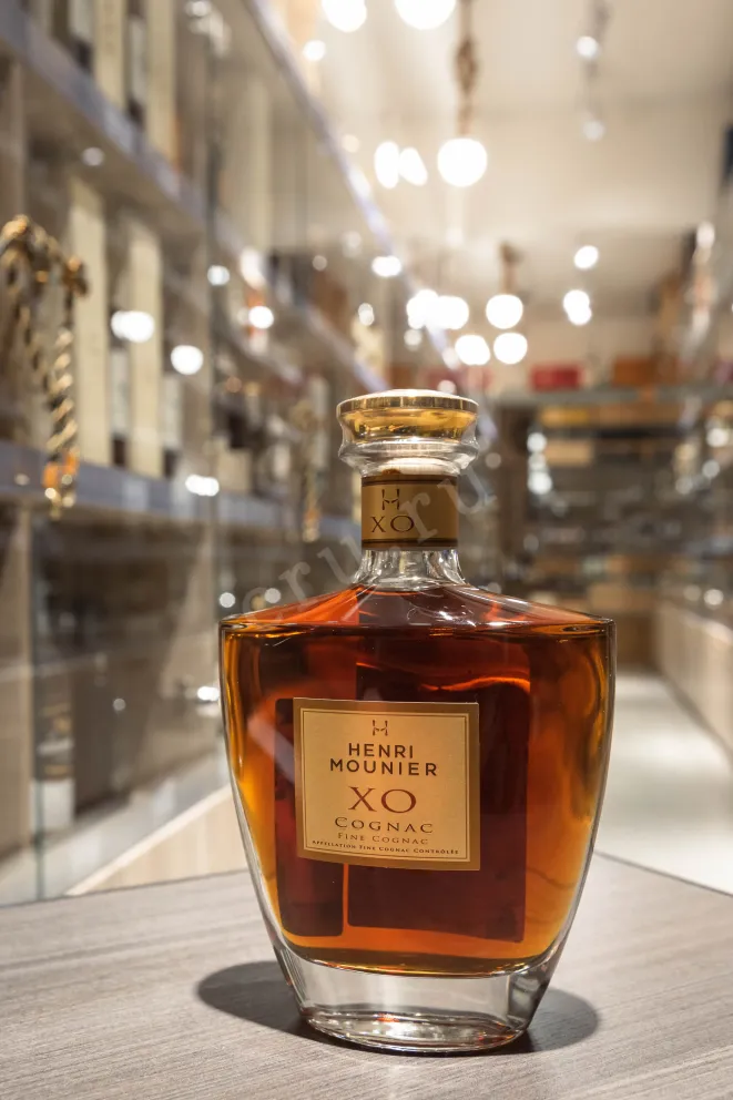 В магазине Крю Профи Henri Mounier XO carafe in gift box 0.7 л