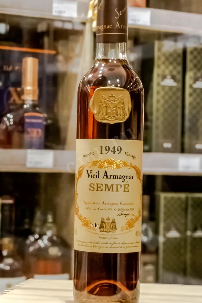 В магазине Крю Профи Sempe 1949 0.5 л