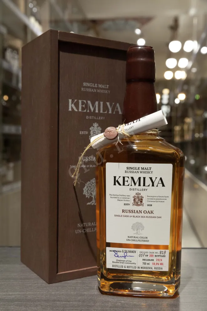 В магазине Крю Профи Kemlya Russian OAK wooden box 0.7 л
