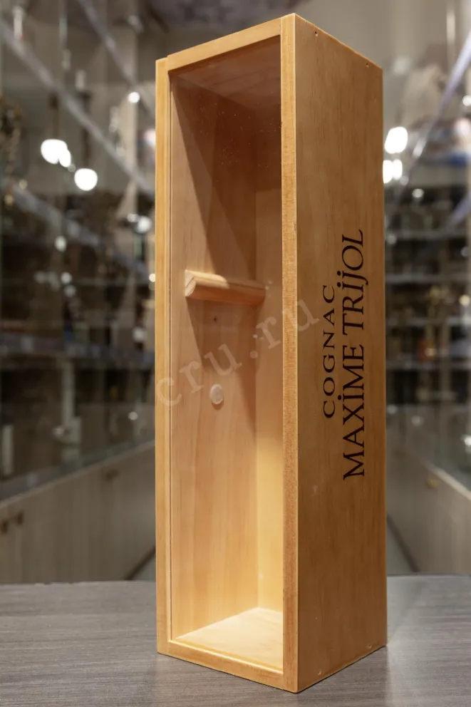 В магазине Крю Профи Maxime Trijol Grand Champagne Premier Cru 1988 0.7 л