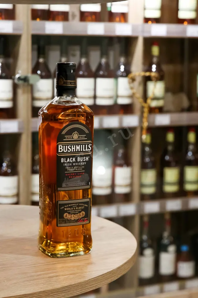 В магазине Крю Профи Bushmills Black Bush 3 years   0.7 л