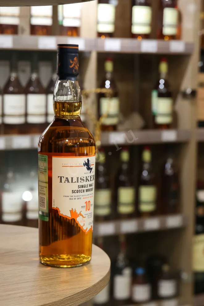 В магазине Крю Профи Talisker 10 Years old gift box 0.7 л