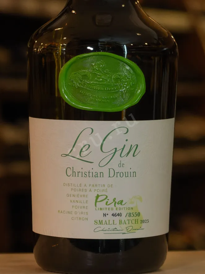 В магазине Крю Профи Christian Drouin Le Gin Pira 0.7 л