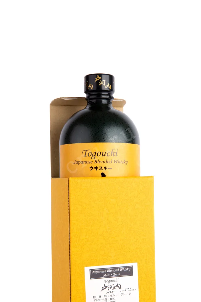 В подарочной коробке Togouchi Beer Cask Finish with gift box 0.7 л