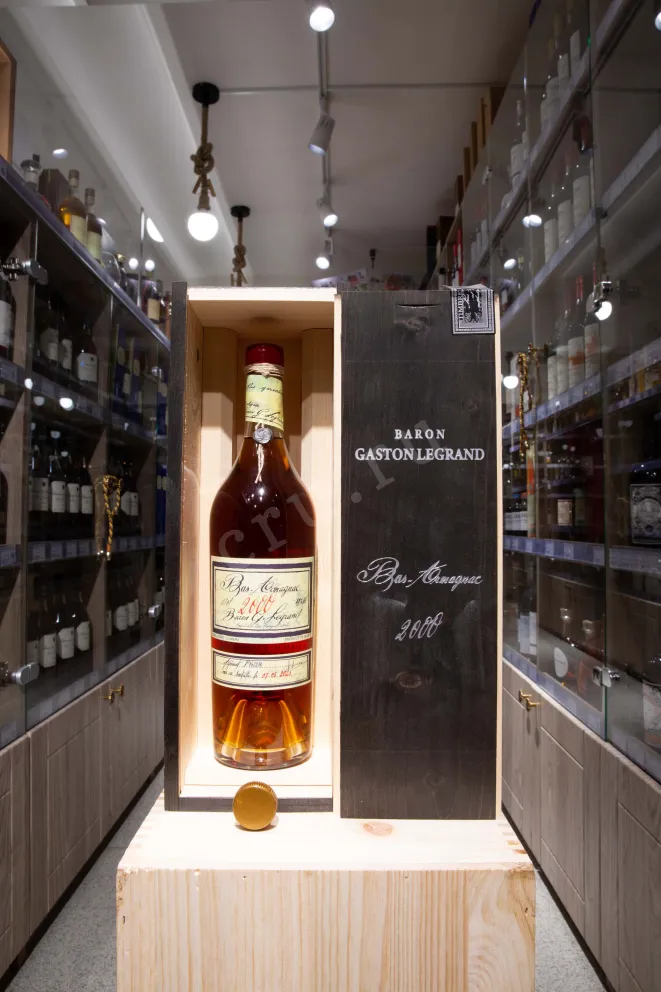 В магазине Крю Профи Baron G. Legrand 2000 0.7 л