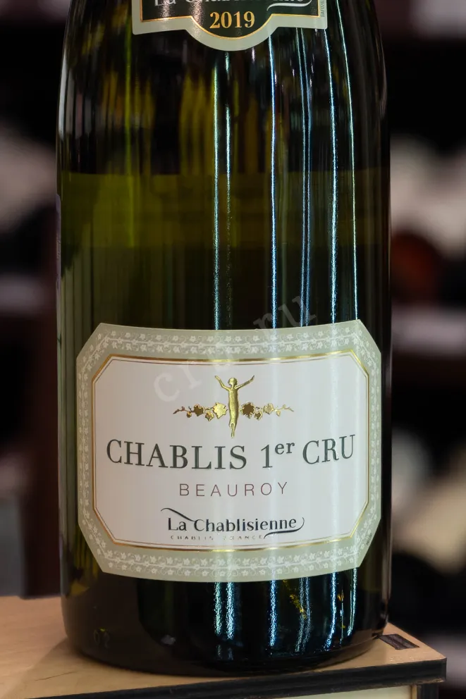 В магазине Крю Профи La Chablisienne Chablis Premier Cru AOC Beauroy 2019 0.75 л