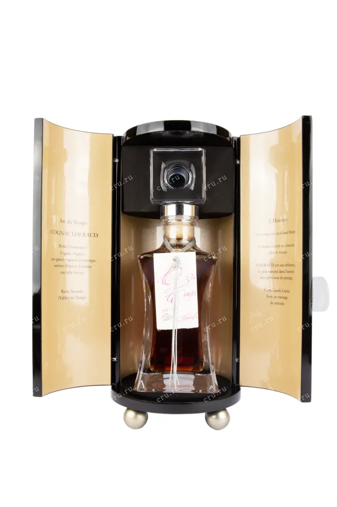 Коньяк Lheraud Cognac Extra gift box  0.7 л